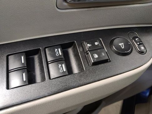 Used 2014 Honda Odyssey EX image 27