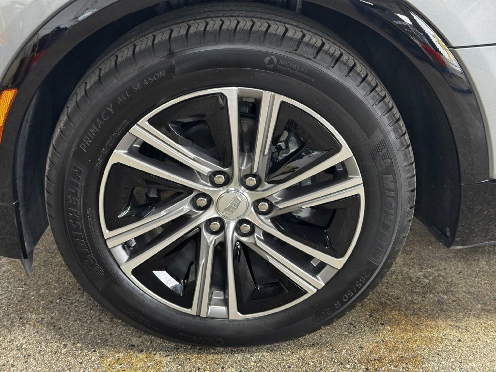 Used 2025 Cadillac Lyriq Luxury w/ LPO, Floor Liner Package AWD/4WD image 26