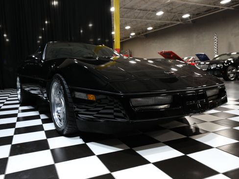 Used 1990 Chevrolet Corvette ZR-1 RWD image 14