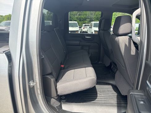 Used 2024 Chevrolet Silverado 2500 Custom w/ Custom Value Package AWD/4WD image 18