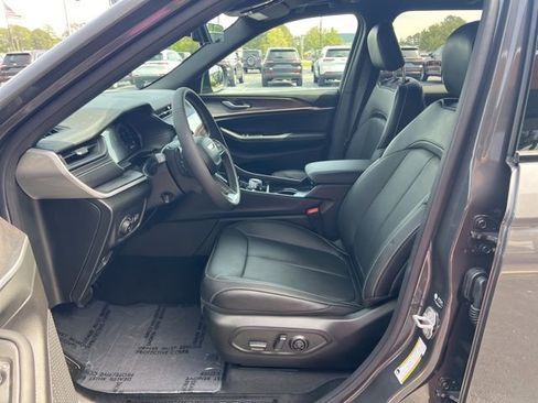 New 2026 Jeep Grand Cherokee Limited AWD/4WD image 7
