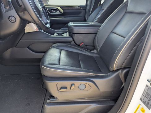 Used 2024 Chevrolet Tahoe Premier image 12