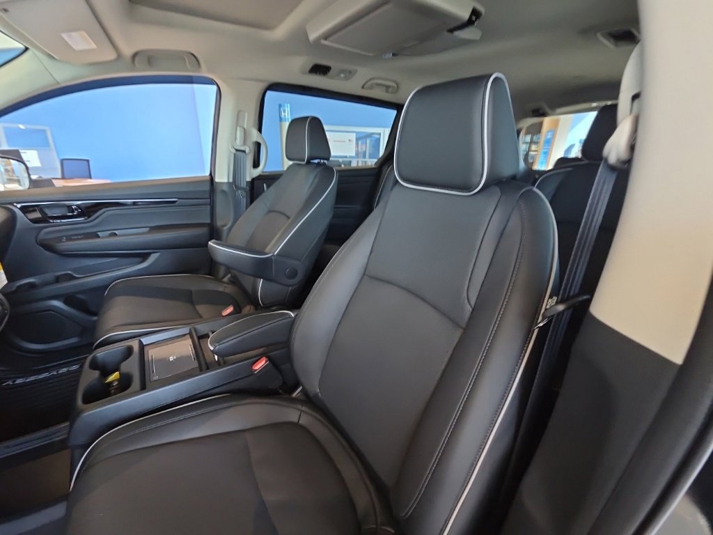 New 2027 Honda Odyssey Elite image 24