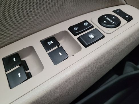 Used 2018 Hyundai Elantra SEL image 27