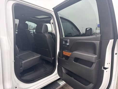 Used 2017 Chevrolet Silverado 2500 High Country w/ Duramax Plus Package image 15