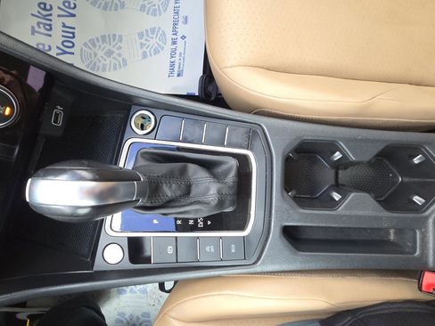 Used 2019 Volkswagen Jetta SE FWD image 31