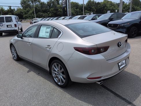 New 2026 MAZDA MAZDA3 2.5 S Sedan w/ Preferred Pkg FWD image 5