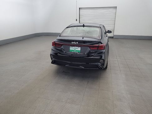 Used 2023 Kia Forte GT-Line w/ GT-Line Premium Package FWD image 7