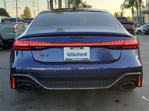 Used 2021 Audi RS 7 4.0T w/ Carbon Optic Package image 24