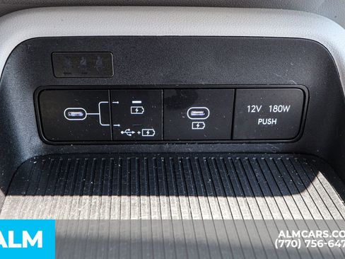 Used 2024 Hyundai Kona SEL image 43