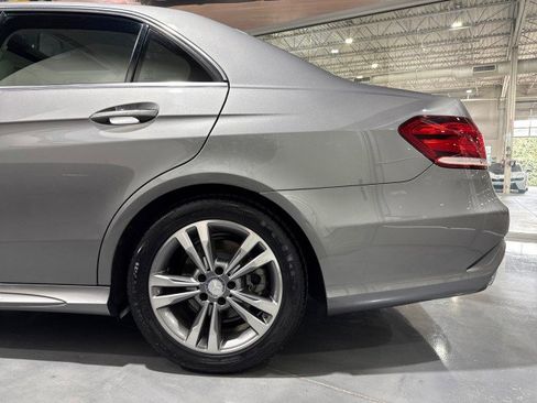 Used 2015 Mercedes-Benz E 350 Sedan w/ Premium 1 Package image 21