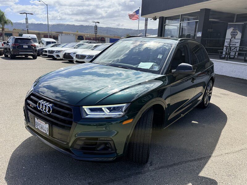 Used 2020 Audi SQ5 Prestige w/ Prestige Package AWD/4WD image 3