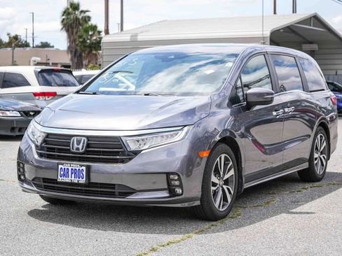 Certified 2024 Honda Odyssey Touring image 5
