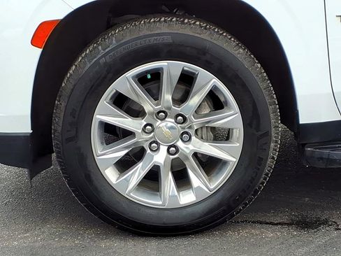 Used 2021 Chevrolet Tahoe Premier image 9