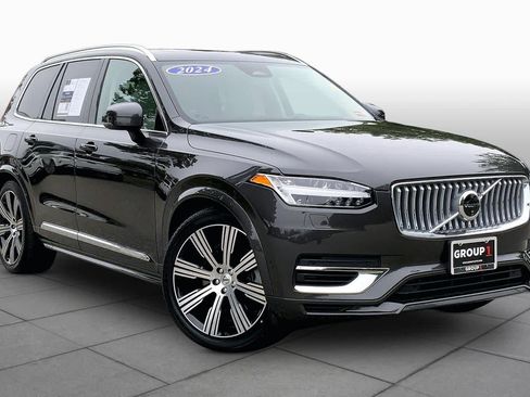 Used 2024 Volvo XC90 T8 Ultimate w/ Lounge Package AWD/4WD image 3