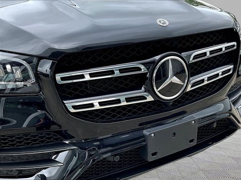 Used 2023 Mercedes-Benz GLS 450 4MATIC image 34