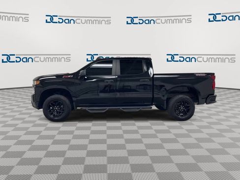 Used 2021 Chevrolet Silverado 1500 Custom Trail Boss w/ Midnight Edition AWD/4WD image 5
