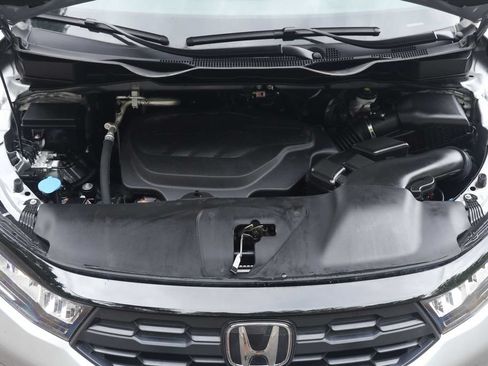 Used 2025 Honda Odyssey EX-L image 29