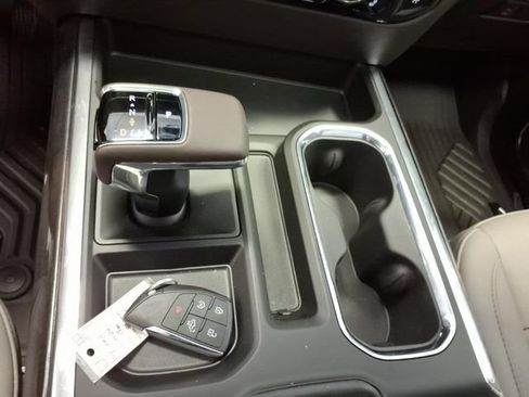 Used 2026 Chevrolet Silverado 1500 LTZ w/ LTZ Premium Package AWD/4WD image 27