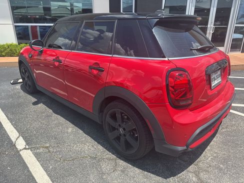 Used 2023 MINI Cooper S image 5
