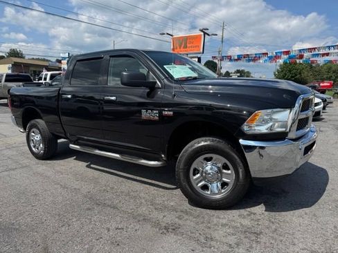 Used 2017 RAM 2500 SLT AWD/4WD image 1