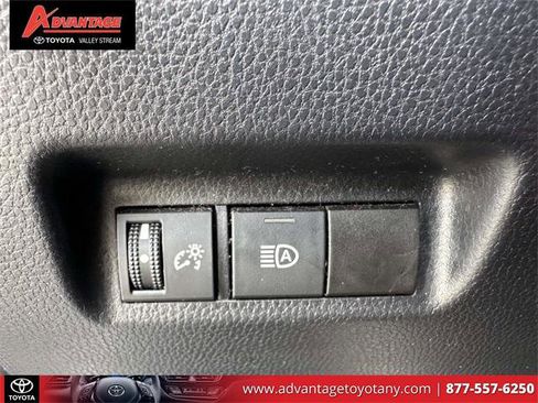Certified 2021 Toyota RAV4 XLE image 26