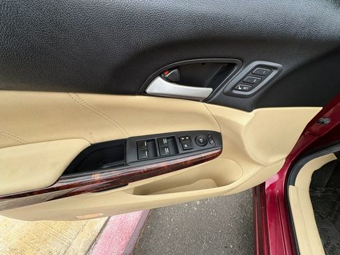 Used 2010 Honda Crosstour EX-L image 13