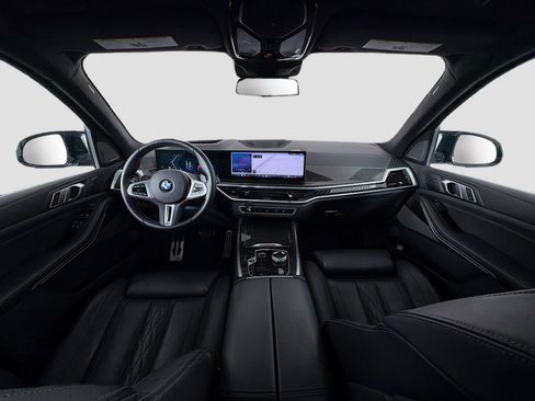 Used 2026 BMW X7 M60i AWD/4WD image 9