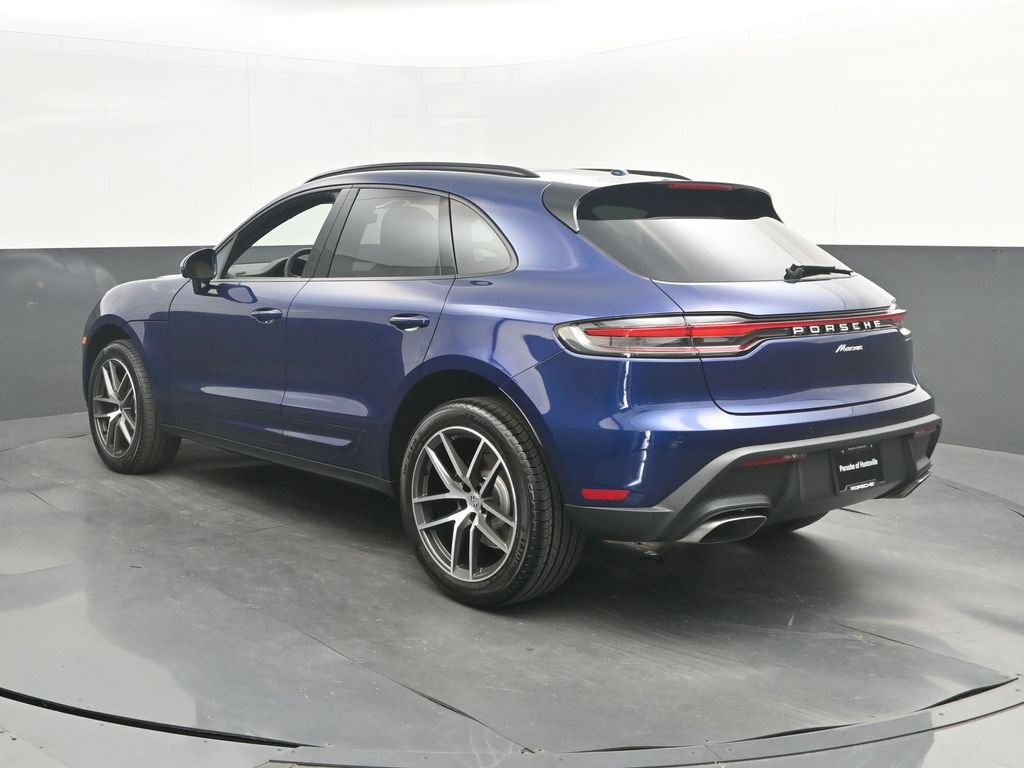 New 2026 Porsche Macan AWD/4WD image 3