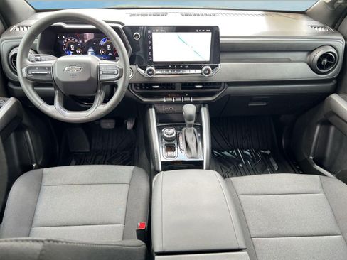 Used 2025 Chevrolet Colorado Trail Boss image 15