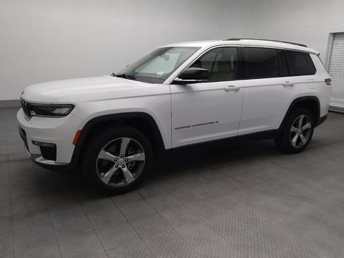 Used 2021 Jeep Grand Cherokee L Limited RWD image 2