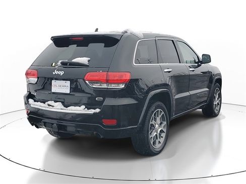 Used 2021 Jeep Grand Cherokee Overland image 4