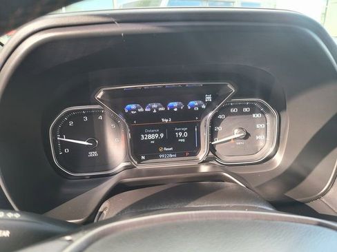 Used 2021 GMC Yukon AT4 image 9