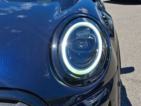 Used 2024 MINI Cooper S FWD image 3