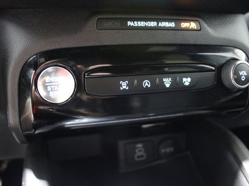 Used 2024 Ford Escape ST-Line w/ Tech Pack #1 FWD image 16