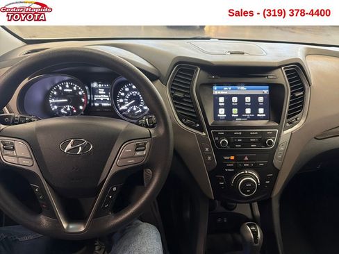 Used 2017 Hyundai Santa Fe Sport image 12