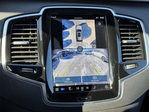 Certified 2024 Volvo XC90 T8 Plus w/ Protection Package Premier image 26