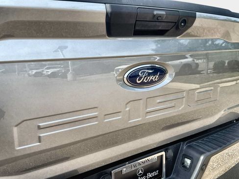Used 2022 Ford F150 XLT w/ Trailer Tow Package AWD/4WD image 16