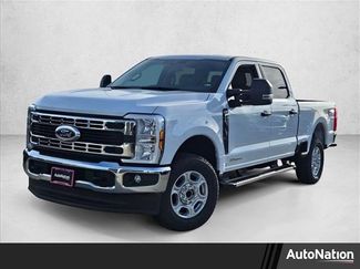 New 2026 Ford F250 XLT w/ FX4 Off-Road Package video 1