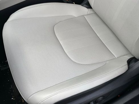 Used 2026 Kia Sportage EX image 24