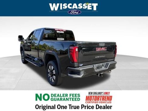 Used 2024 GMC Sierra 3500 Denali w/ Denali Reserve Package image 29