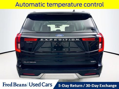 Certified 2025 Ford Expedition Max Platinum image 8