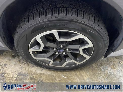 Used 2017 Subaru Crosstrek 2.0i Limited image 22