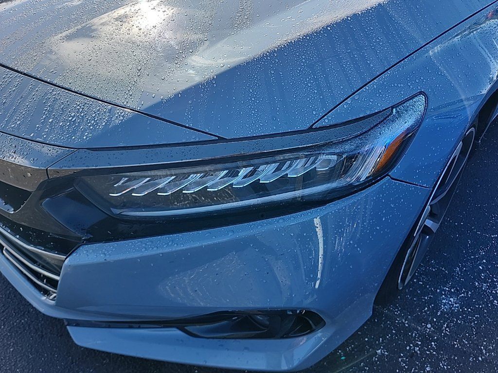 Used 2022 Honda Accord Sport image 11