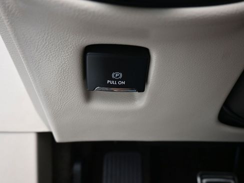 Used 2019 Lincoln MKZ Reserve w/ Reserve Plus Package image 26