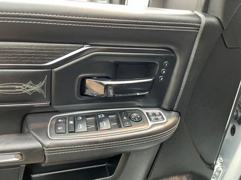 Used 2023 RAM 2500 Limited AWD/4WD image 16