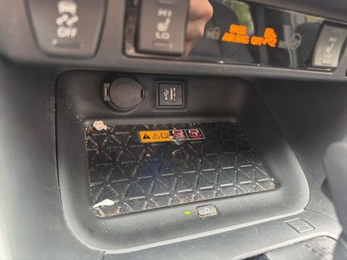 Used 2023 Toyota RAV4 XSE image 23