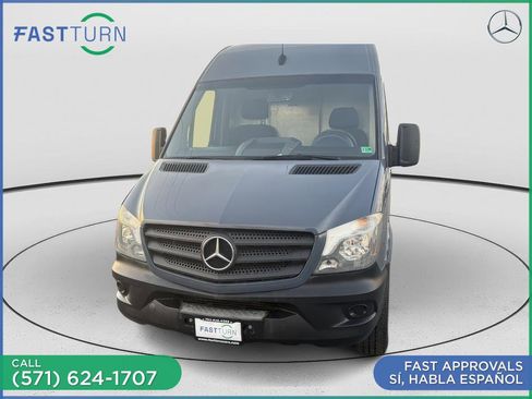 Used 2018 Mercedes-Benz Sprinter 2500 image 2