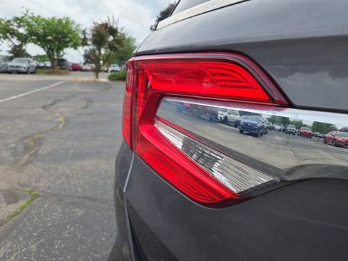 Used 2019 Honda Odyssey EX image 12