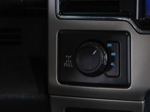 Used 2022 Ford F350 Lariat w/ Lariat Value Package image 22